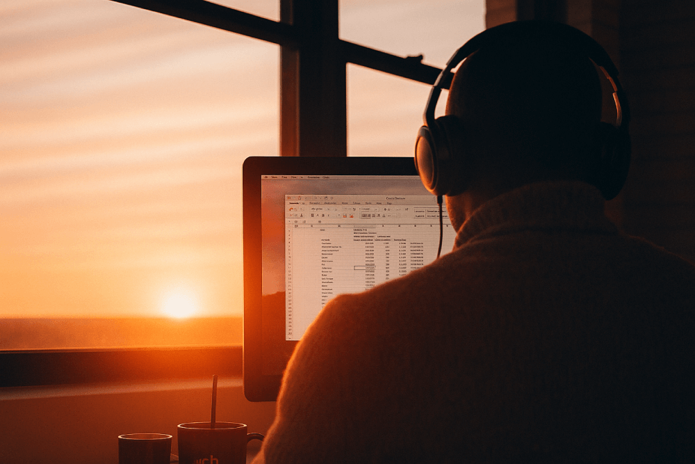 How to comply with Decree 44 and demonstrate your commitment to a safe and healthy work environment?